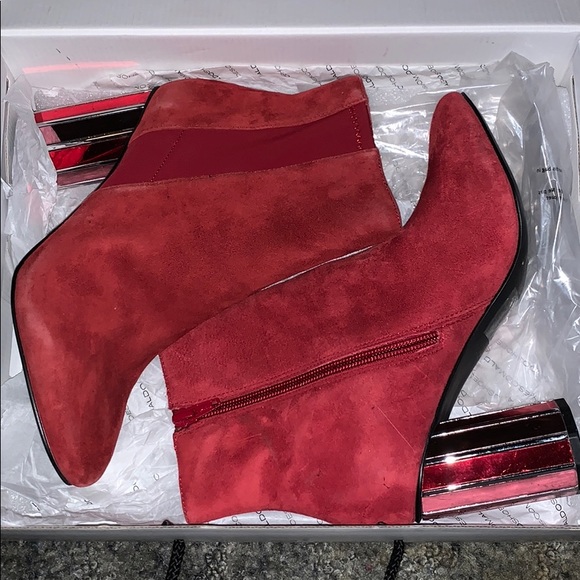 ALDO BOOTIES🎁🌹 - Picture 5 of 7
